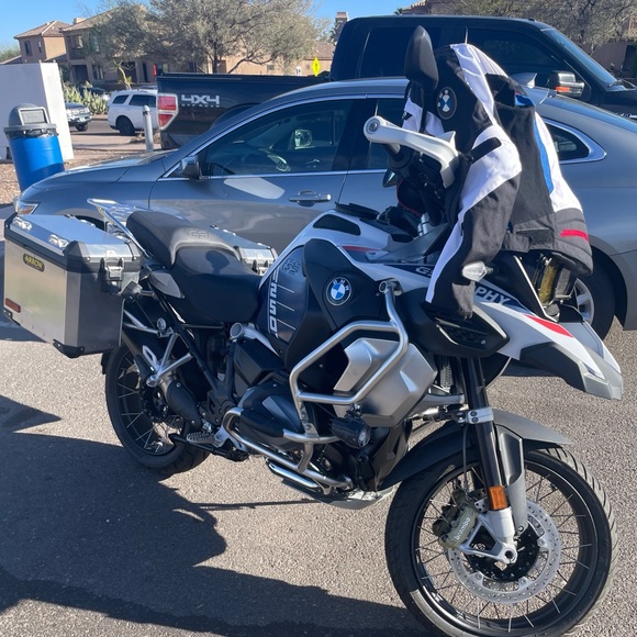 Meet your Posher, Jd - Picture 4 of 6